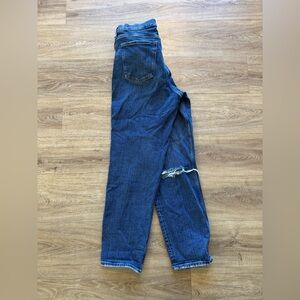 Abercrombie Women’s Jeans. The Mom High Rise. Size 12.